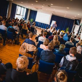 0420_5848_2019-11-22_Zukunftsathleten_Karriere.jpg